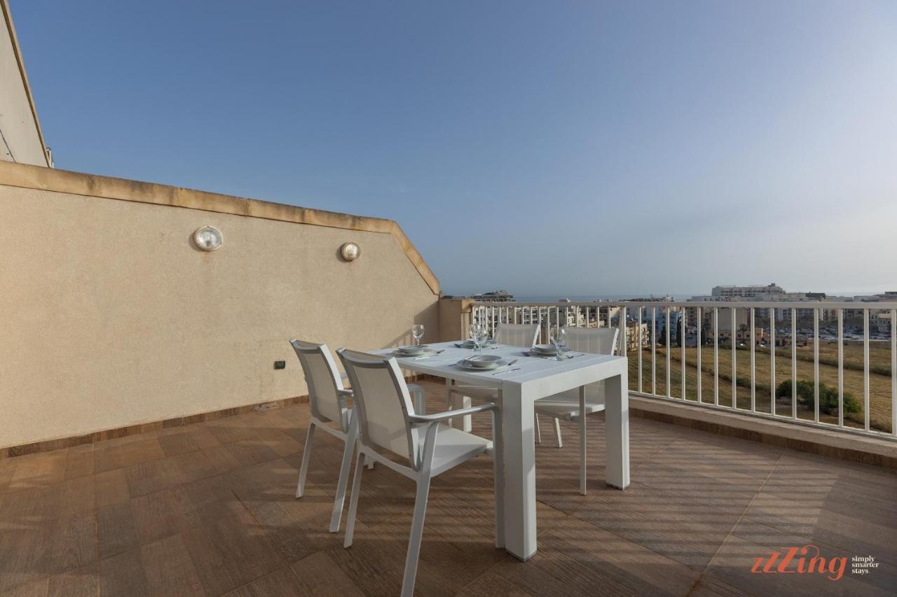 セント・ポールズ・ベイSunny Penthouse Wterrace And Open Viewsアパートメント エクステリア 写真
